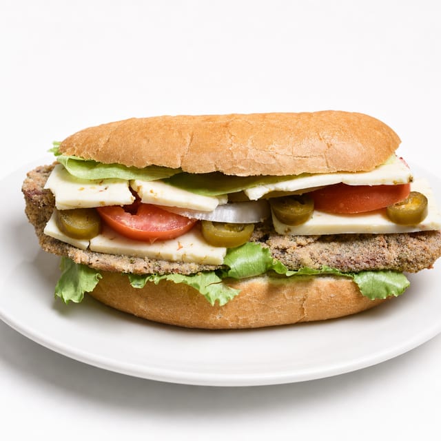 Torta (Chicken Milanesa).